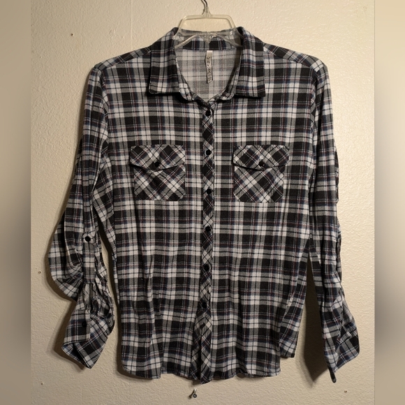R&BM Women's Black and White Plaid Shirt Size2x Pre-owned - Picture 2 of 6